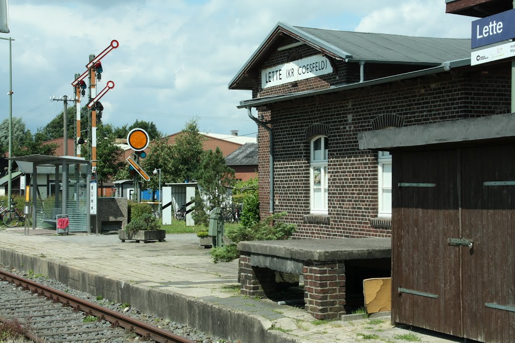 Lette bei Coesfeld, Bahnhof by Egbert Herold