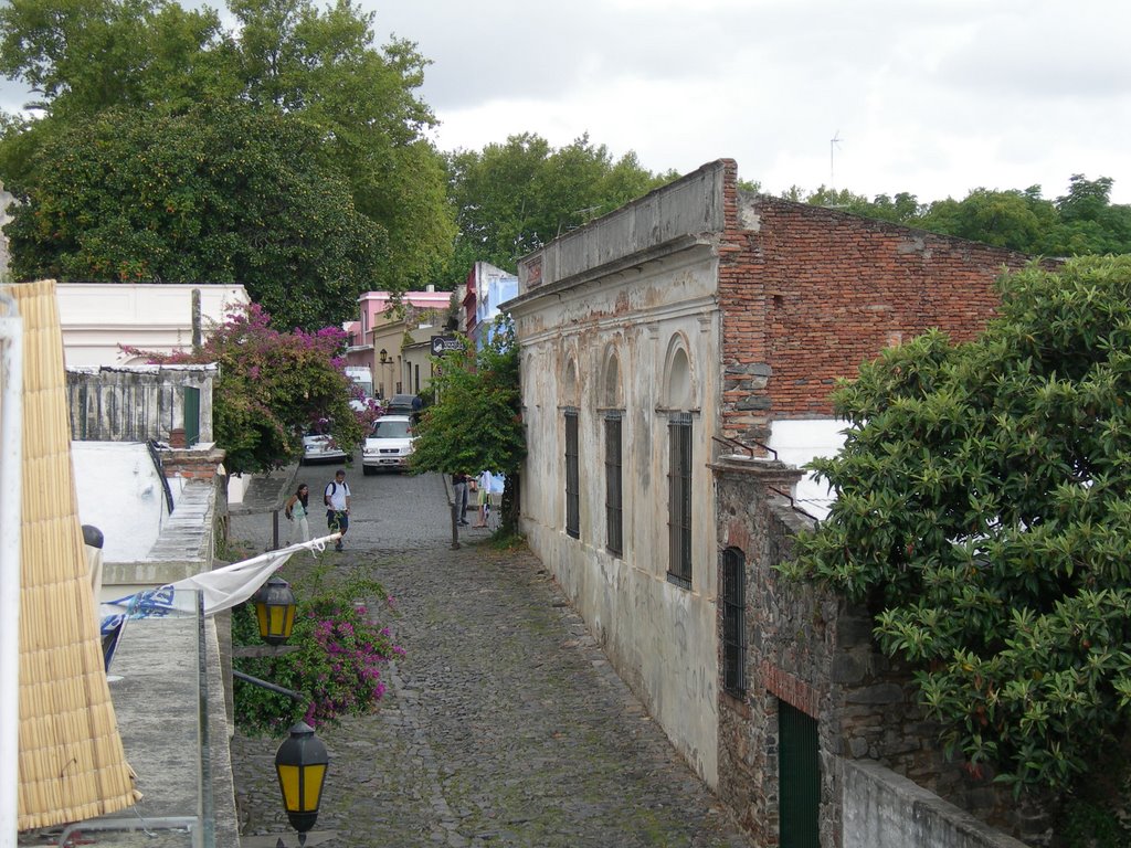 Callecita de Colonia by Walter Carrizo