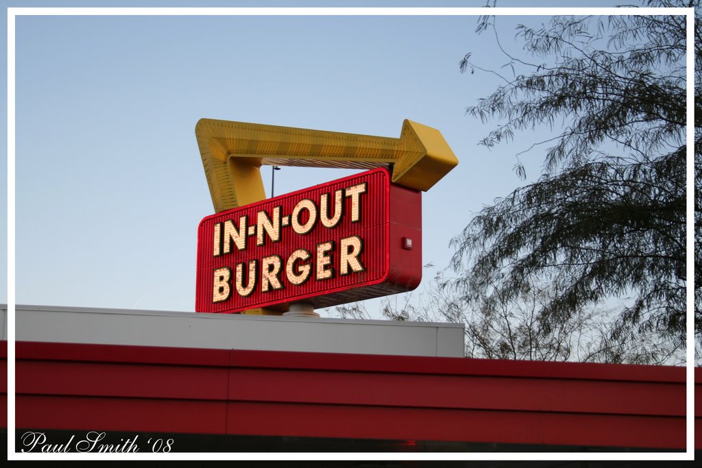 In-n-Out Burger Las Vegas by tehSAC