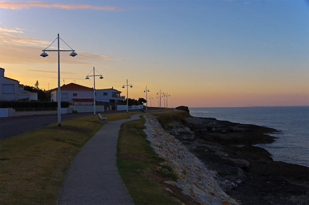 Just after dawn at Vaux-sur-Mer - Sep 2012 by Mike Stuckey