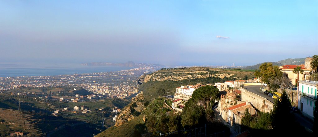 Paesaggio da Castroreale, Messina by Nicola e Pina in Sicilia