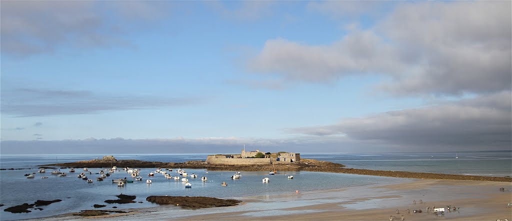 Fort-Bloqué, Ploemeur, Morbihan by lioneldupin