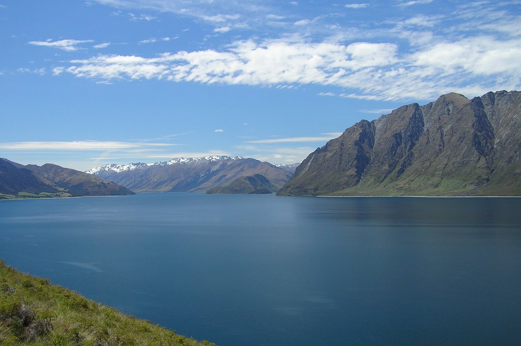 Lake Hawea 5 by Vangelis Fitsios