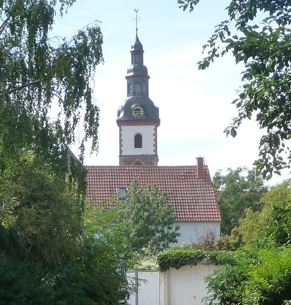 Turm der Dirmsteiner Laurentiuskirche by Immanuel Giel