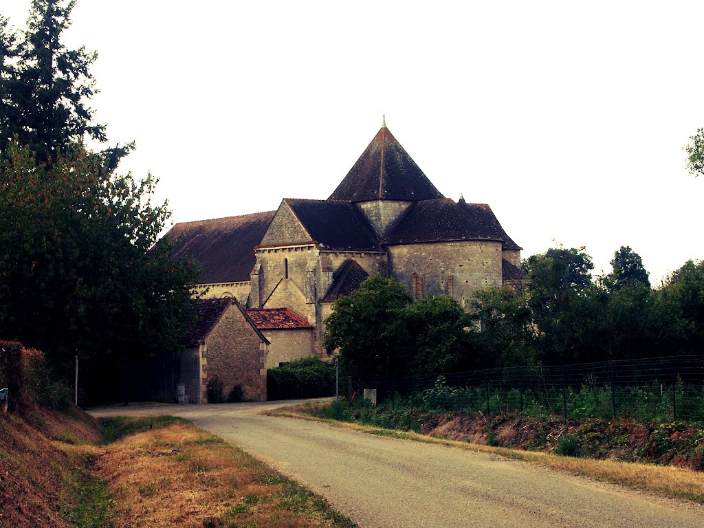 Abbaye de Villesalem by mith49