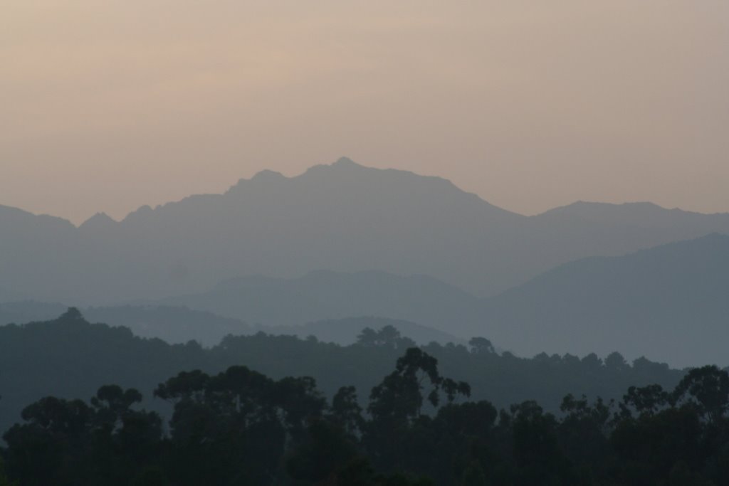 Montagnes en haut de Solenzara by ChristianeCaron