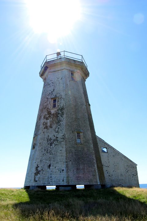 Devils Island Lighthouse by Bullwinkle 007