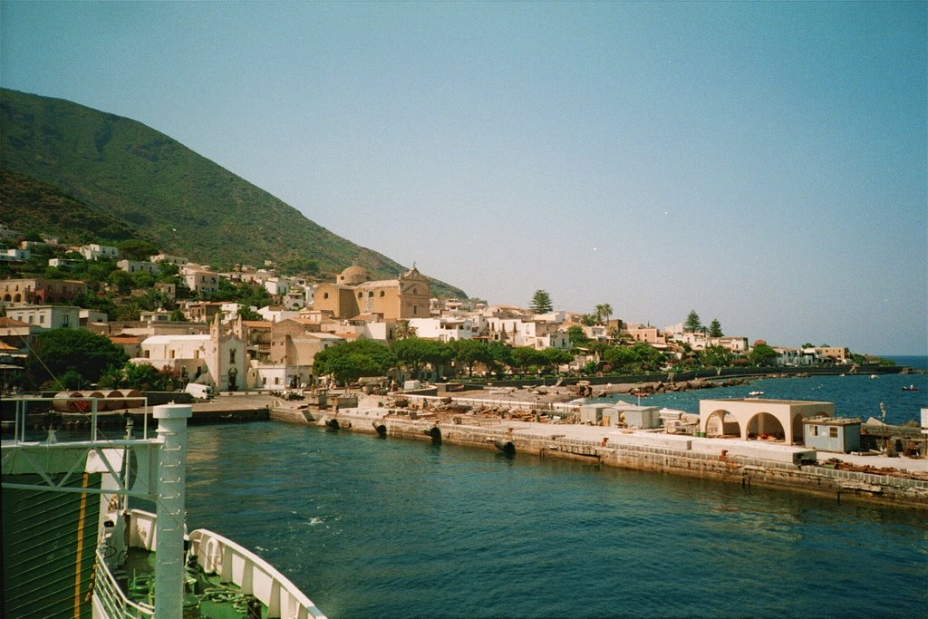 Porto santa marina salina by © Cardinale A.