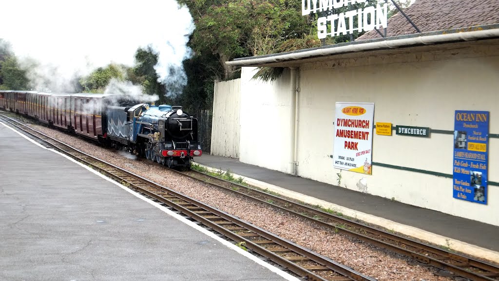 Hurricane steams into Dymchurch by muba