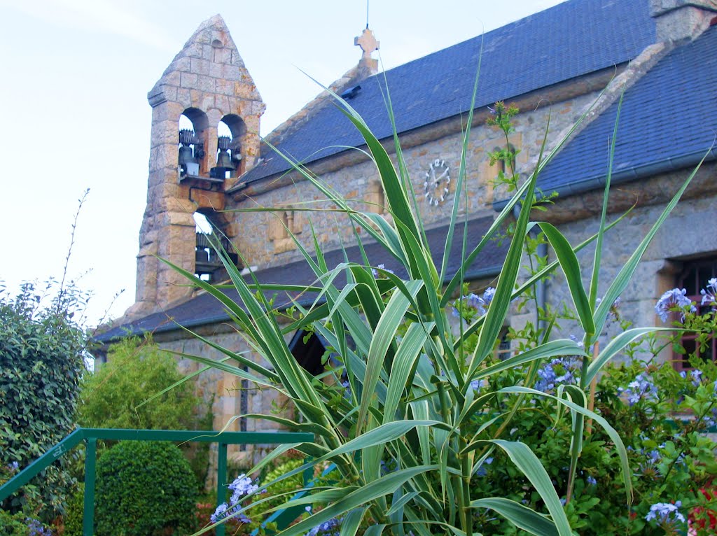 L' Ile Grande "l' Eglise" by Pierre-André Leclercq