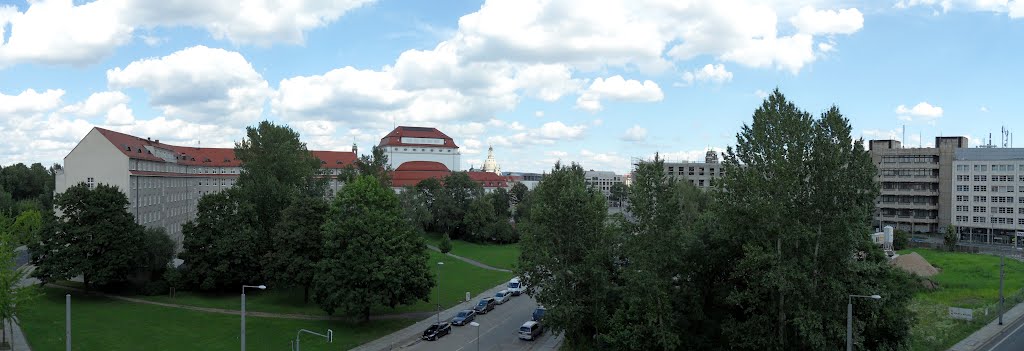 Blick zum Schauspielhaus by Kampfmops1976