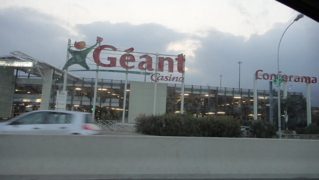 "Géant Casino" Commercial Center in Furiani by Diego Giuseppe