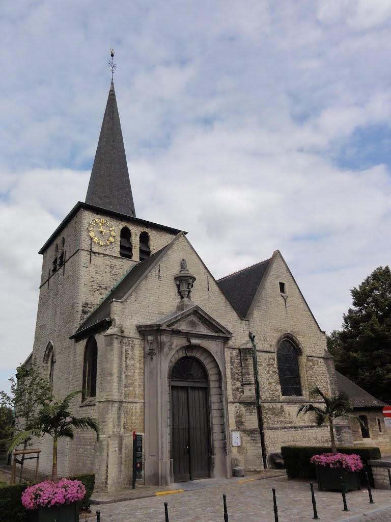 Sint-Elisabethkerk Haren by Pascal Van Acker