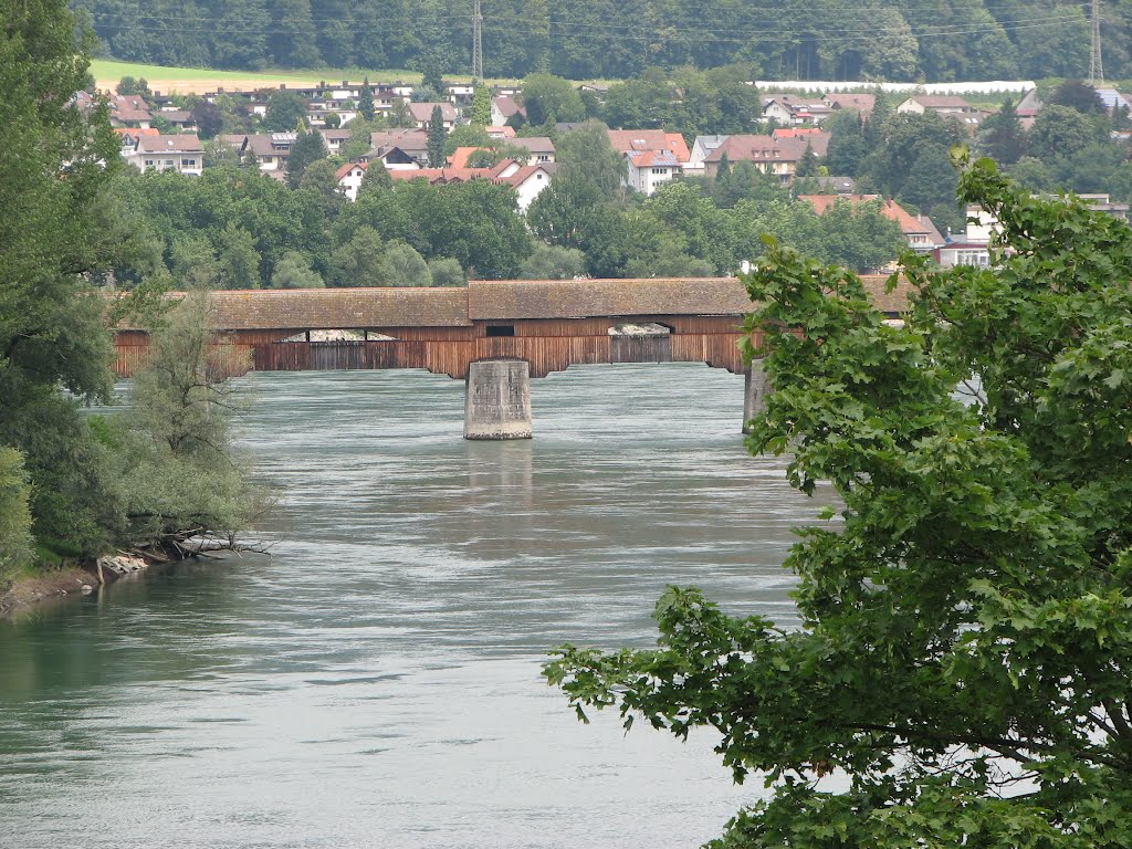 Ponte di legno sul fiume Reno by claudionomade