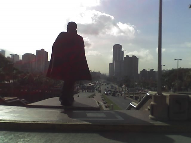 Caracas av bolivas (bolivar Estatua) by Hector Marcano Camac…