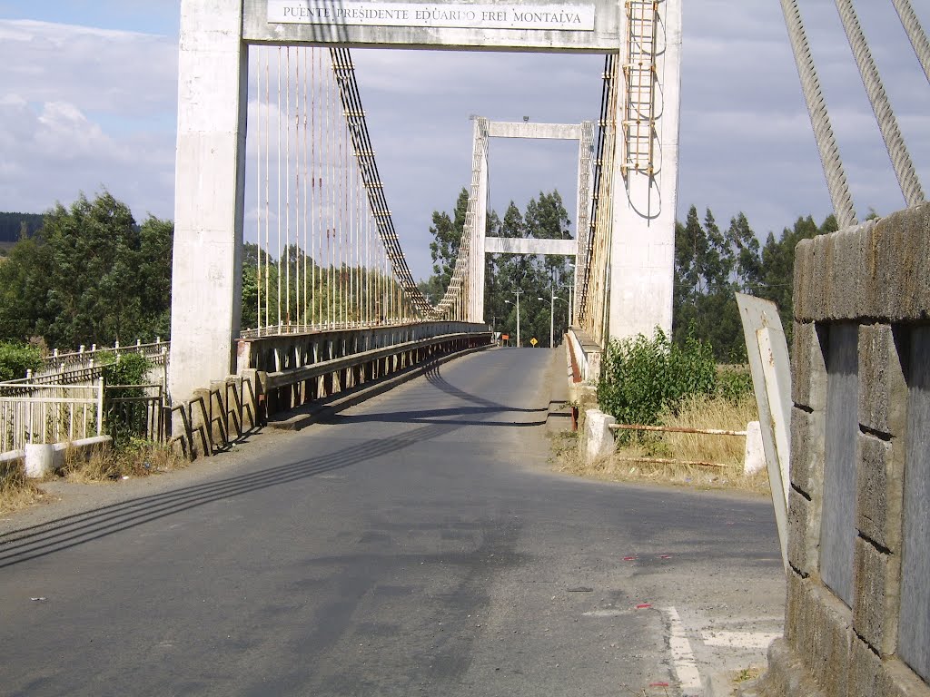 Vista puente río Imperial r.c.a. by r.castillo