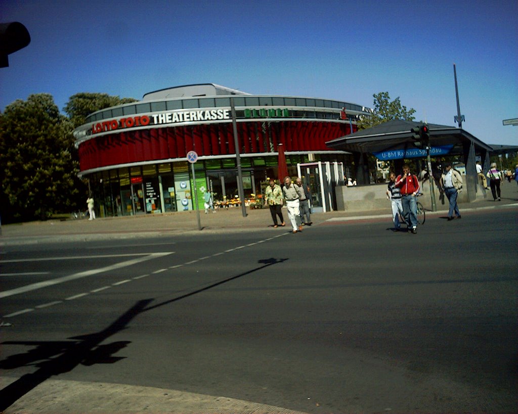 Esquina estación Spandau by aleReimondo