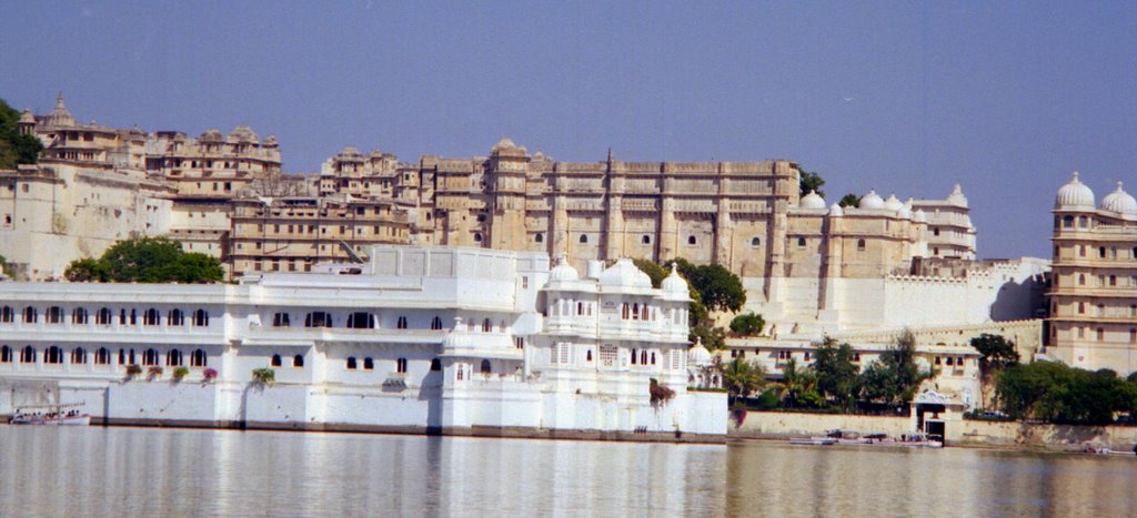 Udaipur City-Palast 2000 by Klimke