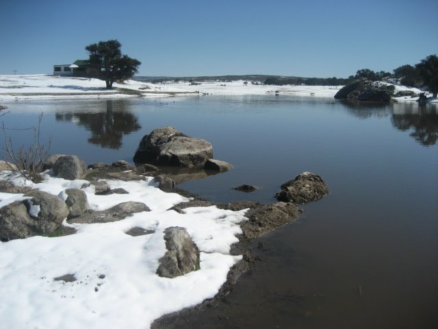 EL LAGO NEVADO.. by VinnyBoy