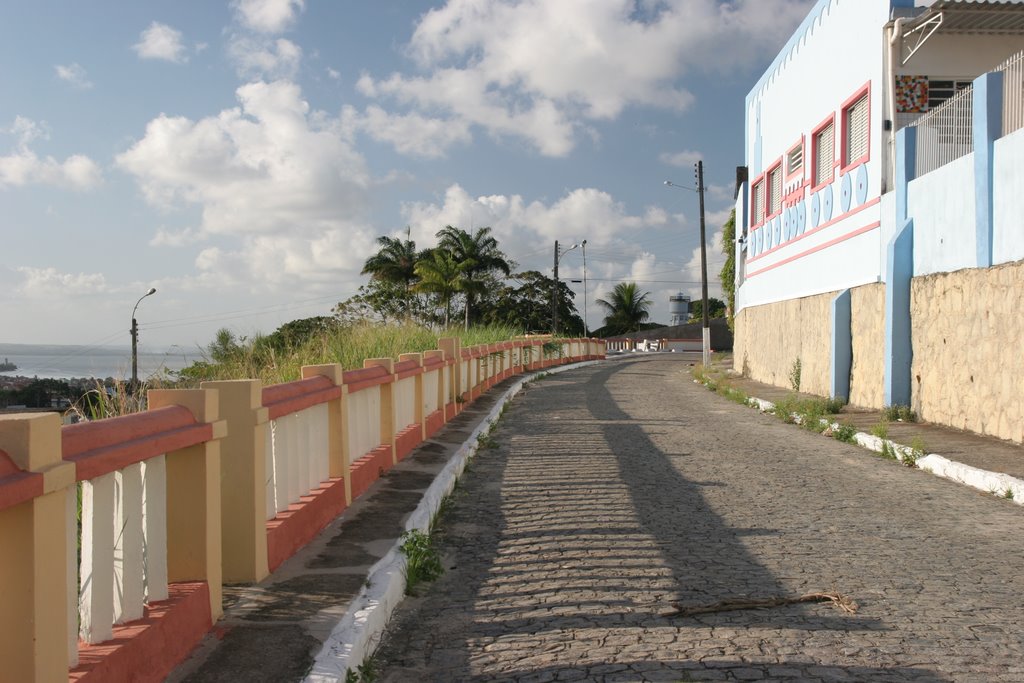 Rua José Bento Jr. - Muita história. by Charles Northrup