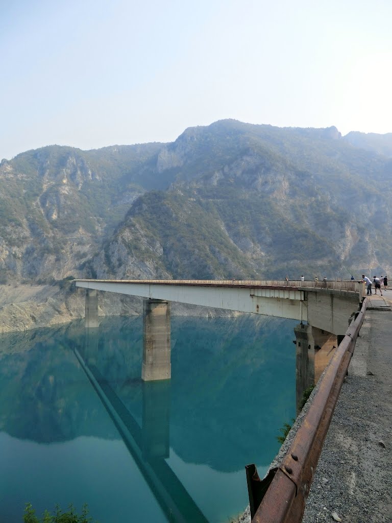 Černá Hora, Pivško jezero by Iva Tichá