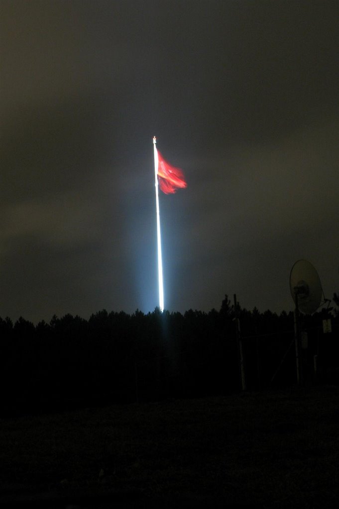 The Flag in Değirmendere by Mert Toka