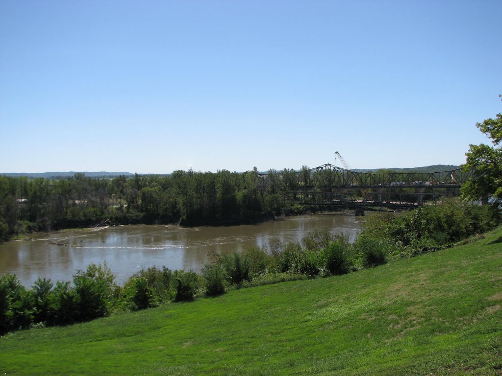 Missouri River Overlook by visionarytravels