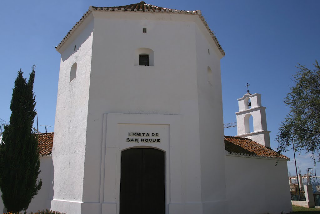 Ermita de San Roque by marathoniano