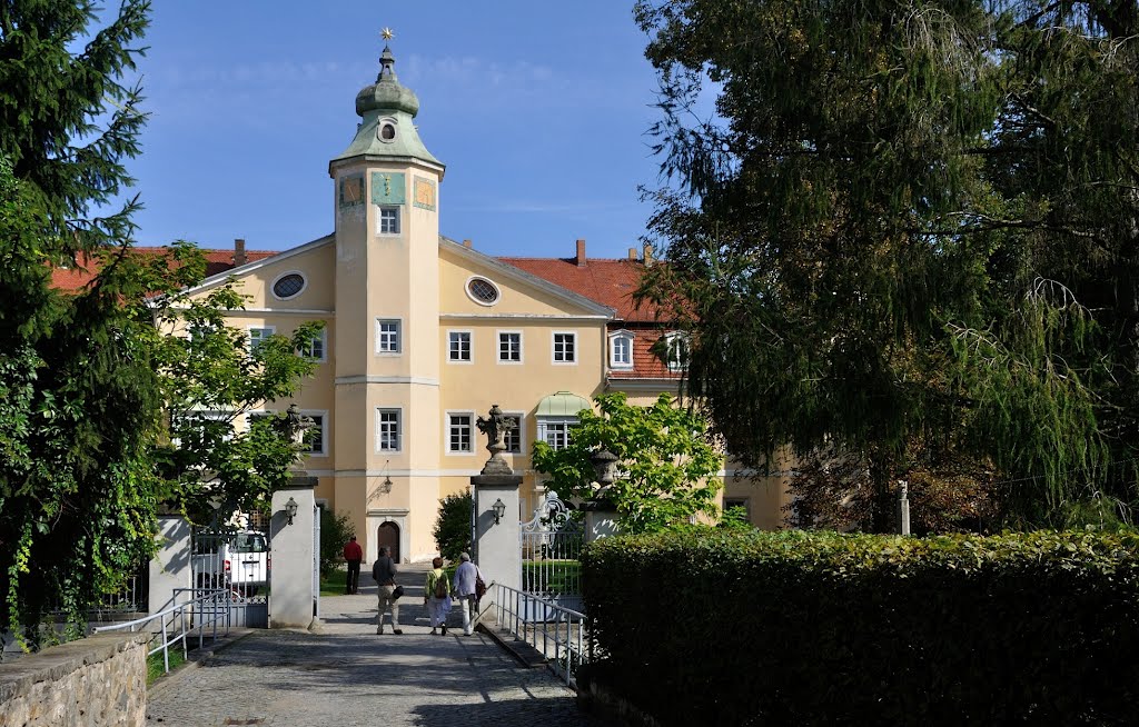 Schloss Hermsdorf by Lady A