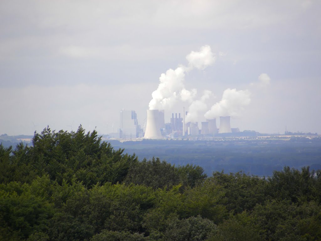 Kraftwerk Neurath. Gesehen von Leverkusen Wüstenhof by Schulze Michael