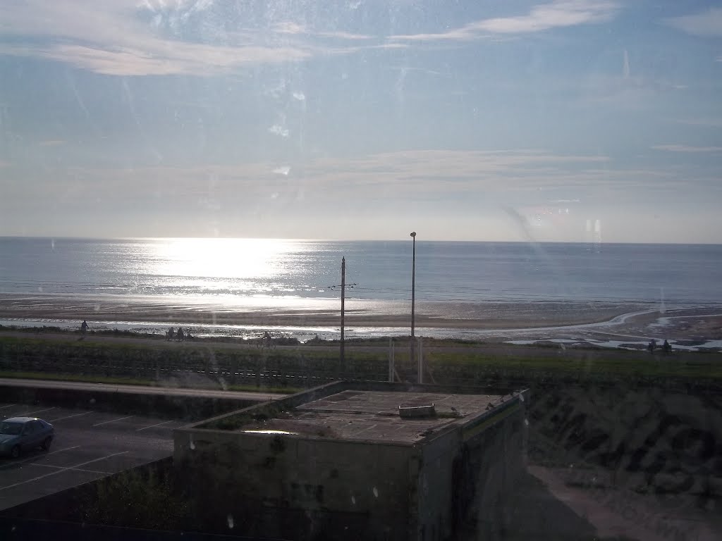 Beach, Queens Promenade, Blackpool by Julia G