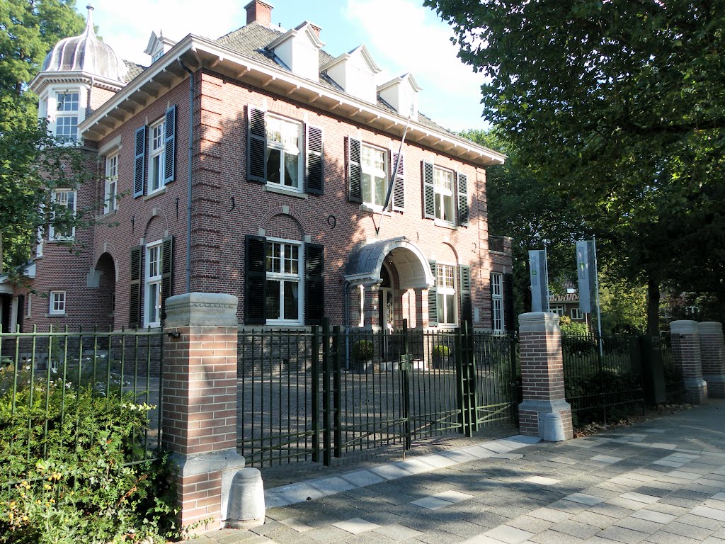 Bankgebouw , Villa Berckensteyn , ( 1912) by Mart61