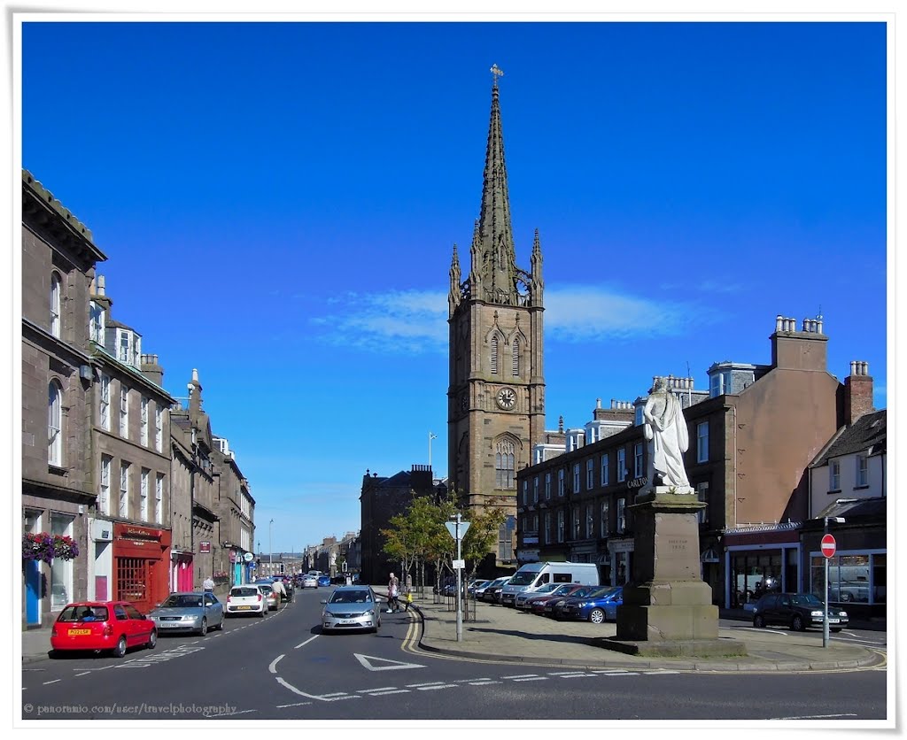 Montrose - Scotland by Martin Jendrichowski