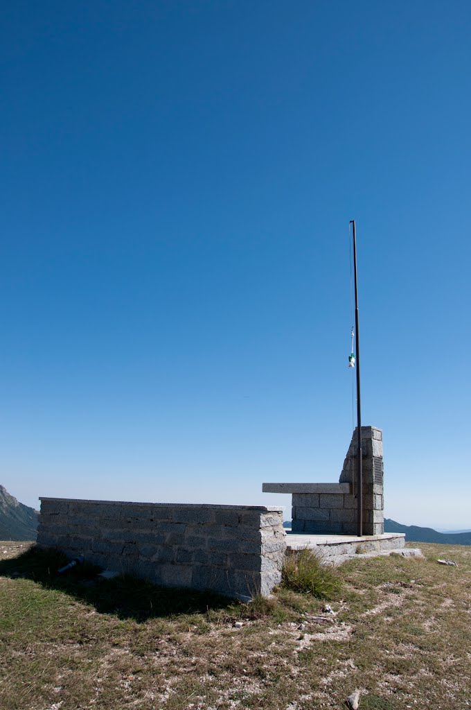 Forca di Presta - Monumento agli Alpini Caduti by Andreas Aldebaran