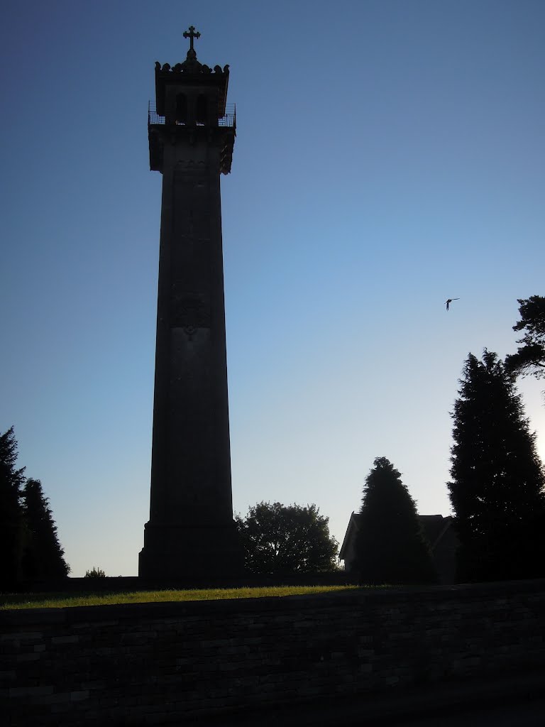 Early Bird at the Hawkesbury Monument by Ben Croft