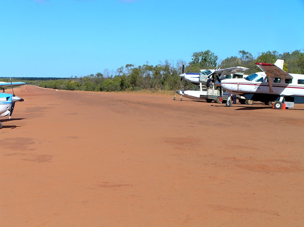 Cape Leveque Airstrip by dijest