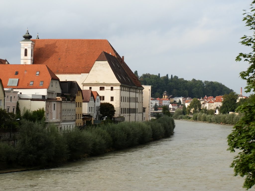 Steyr, Marienkirche und Enns by rotschild