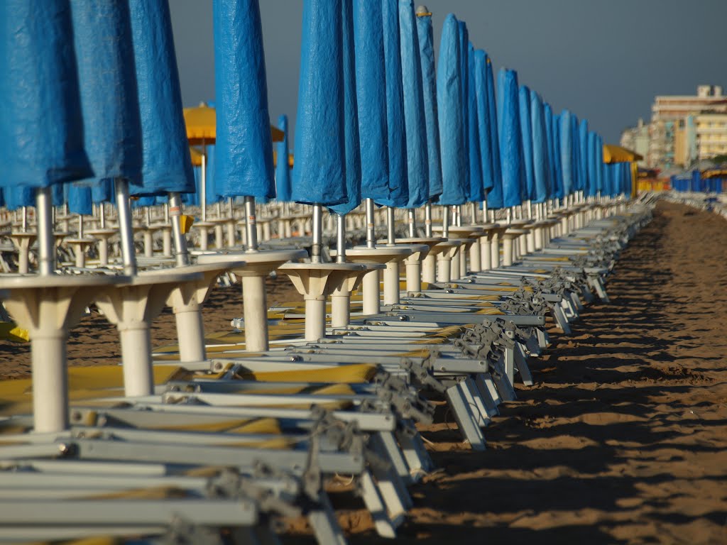 Lido di Jesolo, beach by Bredy 46