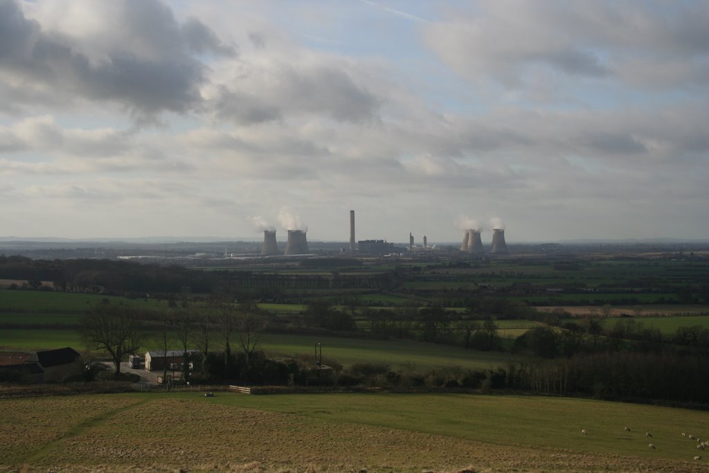 Didcot Power Station seen from the Wittenham Clumps by Laurasia280