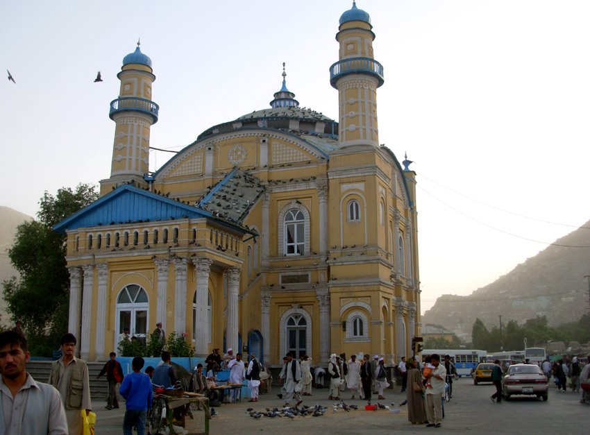 Kabul_city centre_Shah-do-Shamshira mosque by davidadamex