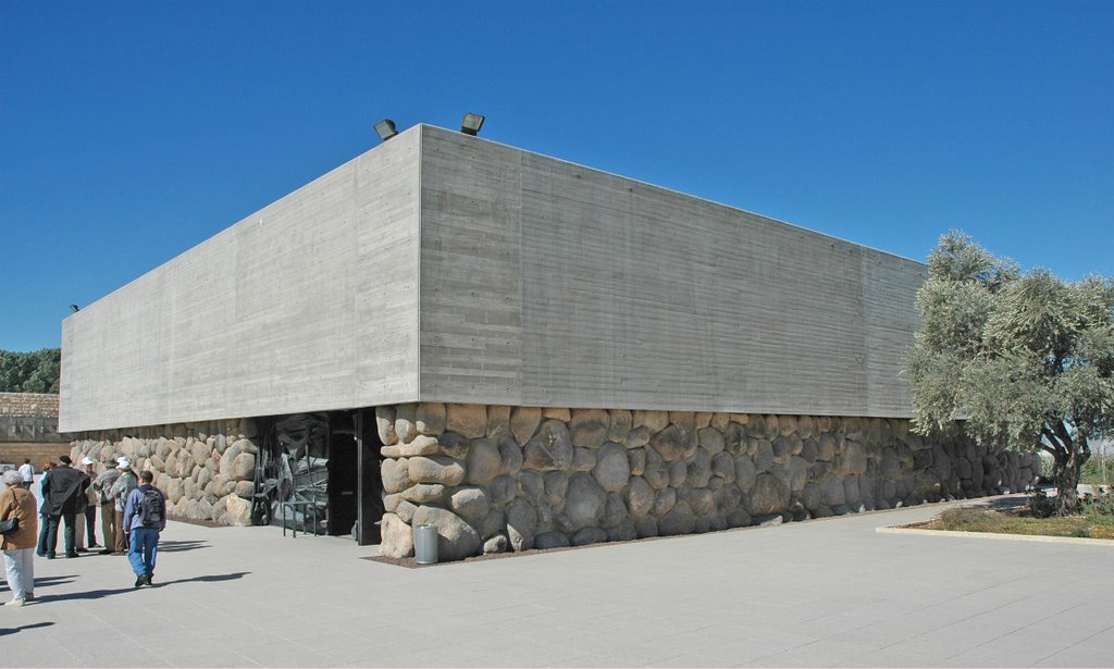 The Hall of Remembrance, Yad Vashem, Jerusalem by kluke