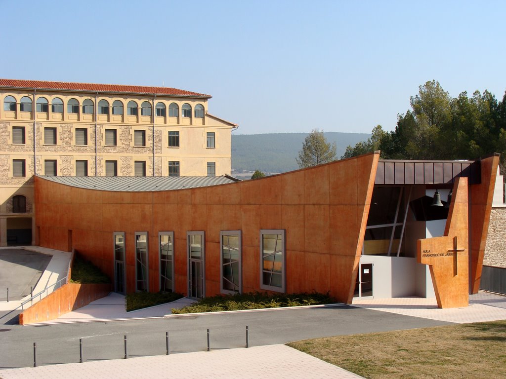 Aula Francisco de Jasso by Rafael Barrio Goñi