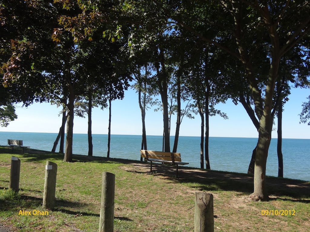 Niagara on the Lake, Ontario by Alex Ohan