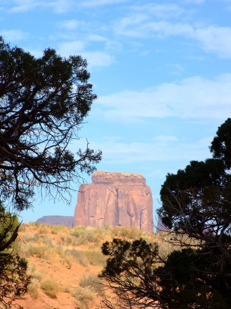 Monument Valley by Karen brodie