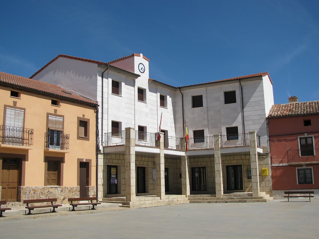 Ayuntamiento de Almenar de Soria by bekele68