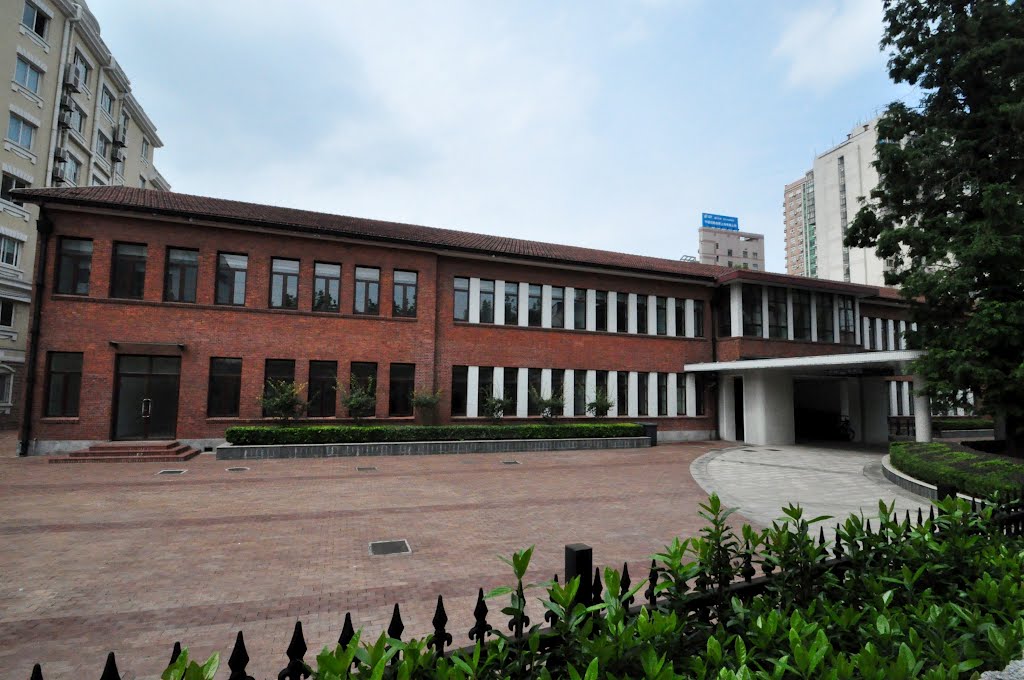 旧上海鉄道医院 Former Shanghai Railway Hospital built in 1941 by M.TAKEHARA