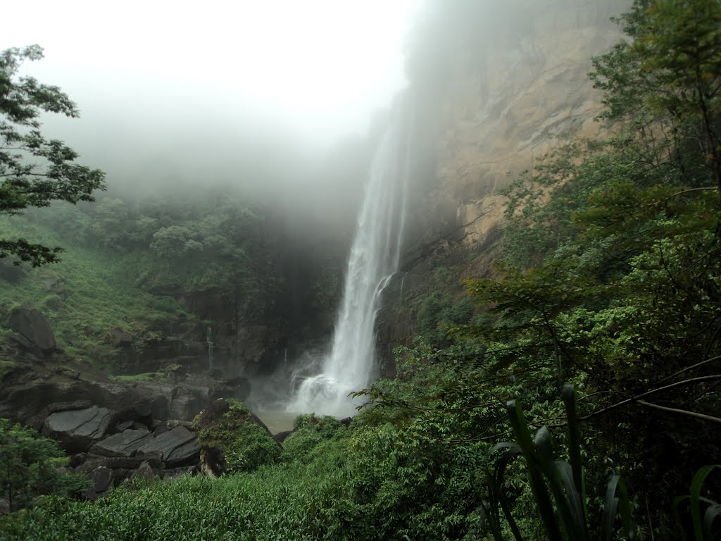 Laxapana falls sri lanka by hasindu