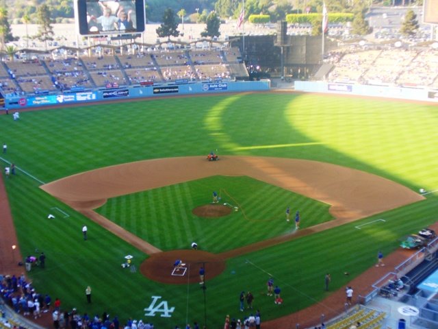 Dodger Stadium by blacksilverfan12