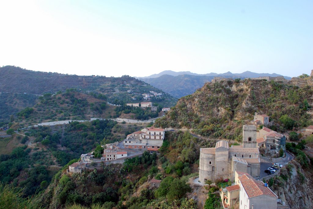 Panorama di Savoca dal Calvario by Marcello Mento