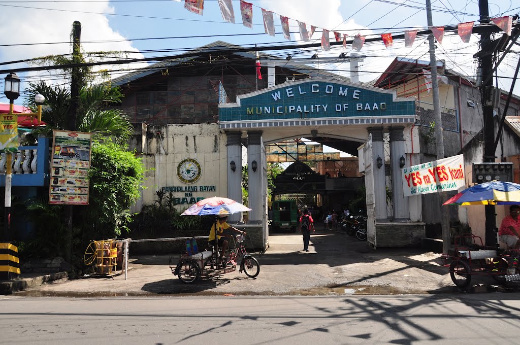 Entrance-Baao Municipal Hall by cesarcentroncambay